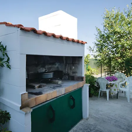 Olivenbaum Kastel Stafilic